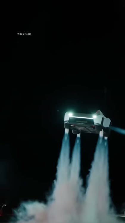 Vorschaubild: Tesla Roadster springt mit Düsen durch die Luft